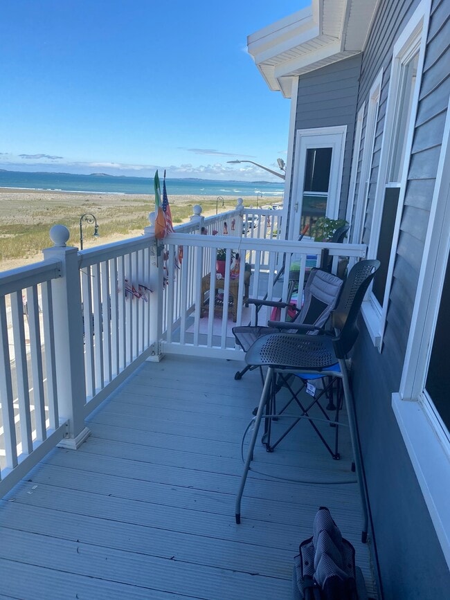 Foto del edificio - 94 Winthrop Shore Dr