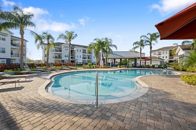 Building Photo - Skye at Hunter's Creek