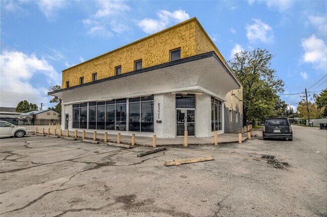 Building Photo - 8321 Jensen Dr