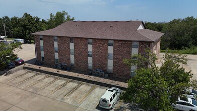Building Photo - 907 Southwest Blvd