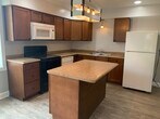 Kitchen w/ Island - 537 W Wisconsin St