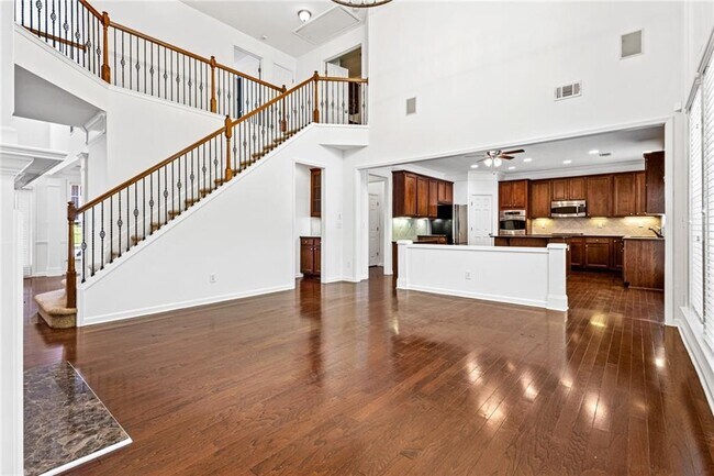 Foto del edificio - 3062 Eastbrook Terrace