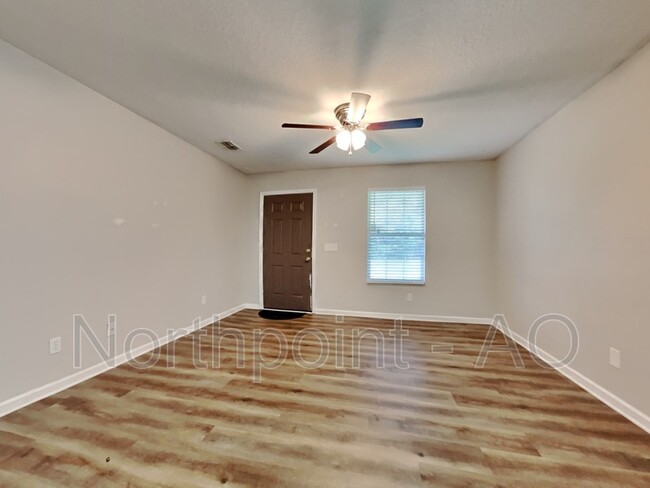 Building Photo - 4580 Hudnall Rd