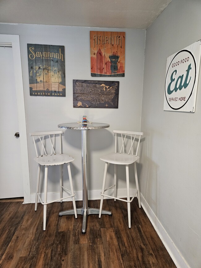 Dining area - 2608 E 14th Pl