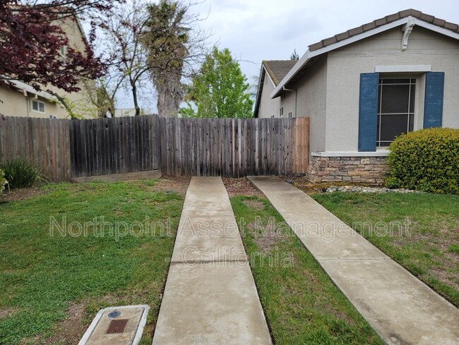 Building Photo - 9600 Mainline Dr