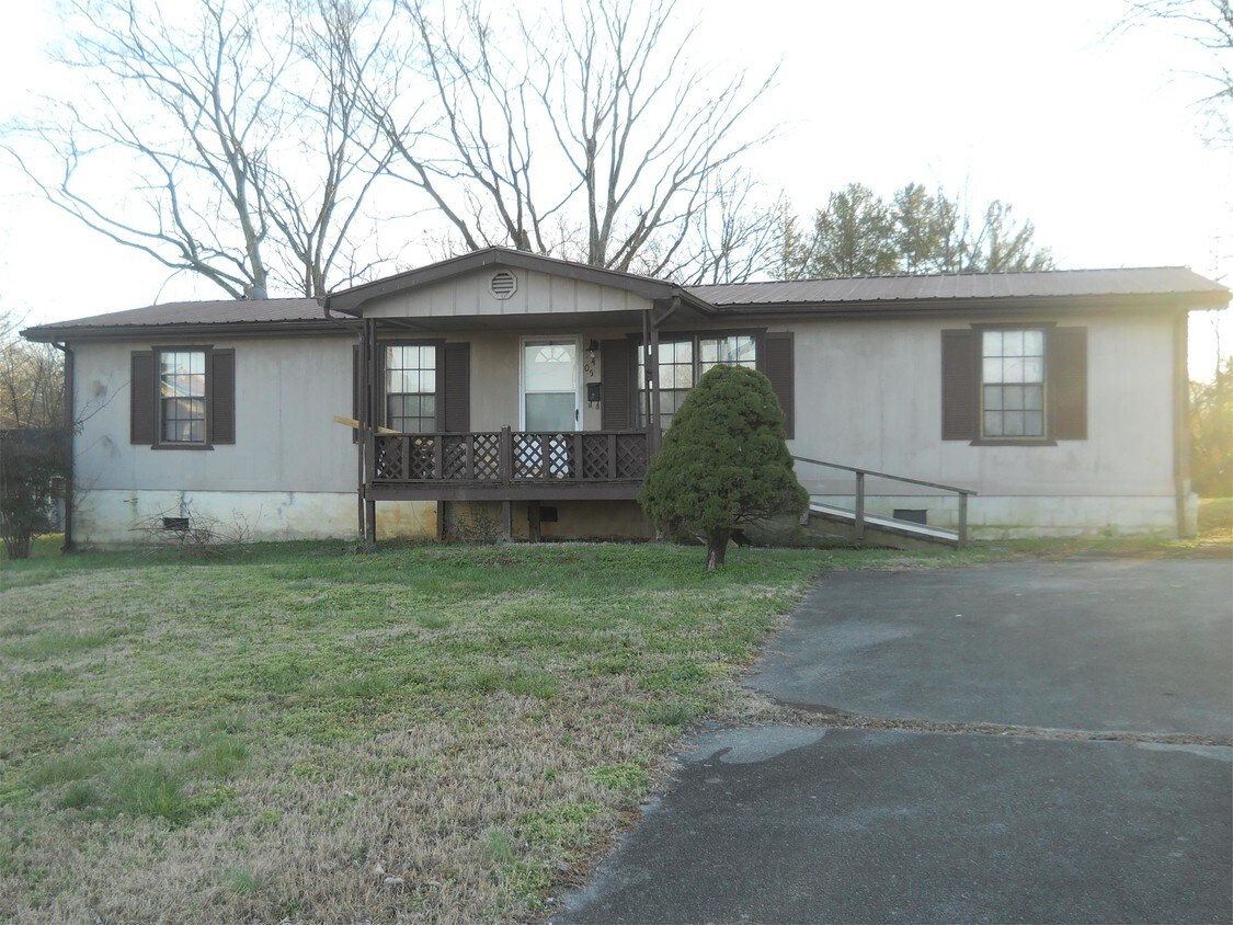 Primary Photo - 405 High St