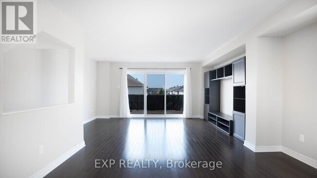 Building Photo - 516 Silvertip Ln