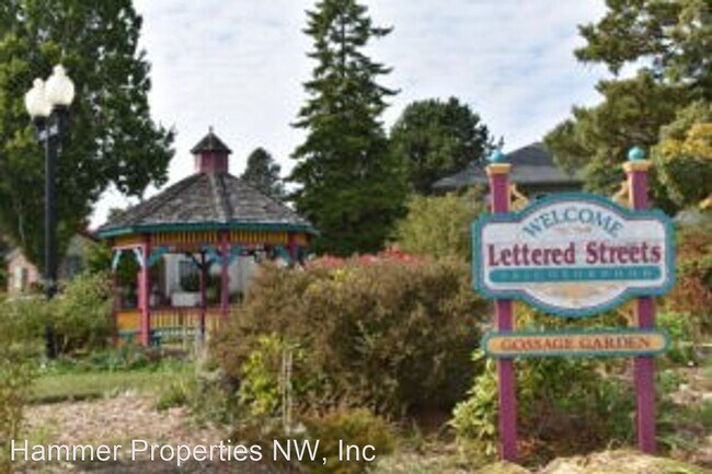 Foto del edificio - 3 br, 1 bath House - 2417 E Street