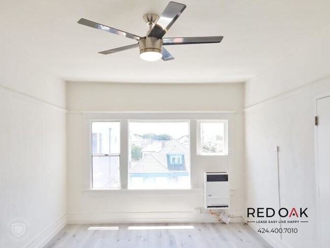 Building Photo - bedroom in Los Angeles CA 90018