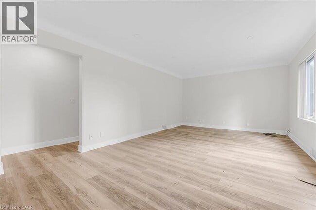 Building Photo - 18 Bonavem Dr