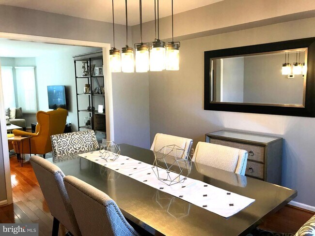 Foto del edificio - 512 Dogwood Dr