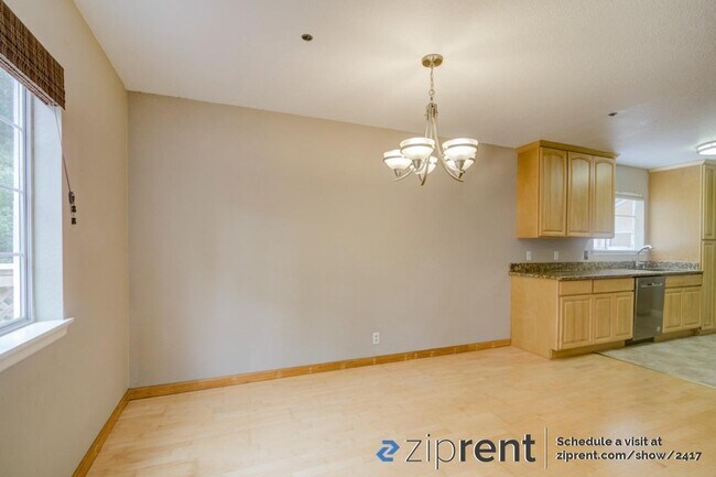 Building Photo - 1012 San Gabriel Cir