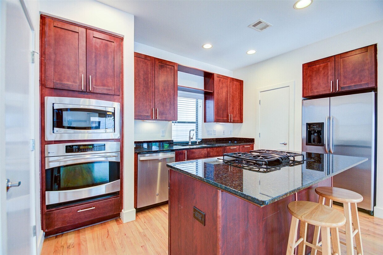 Foto principal - 4505 Eigel St