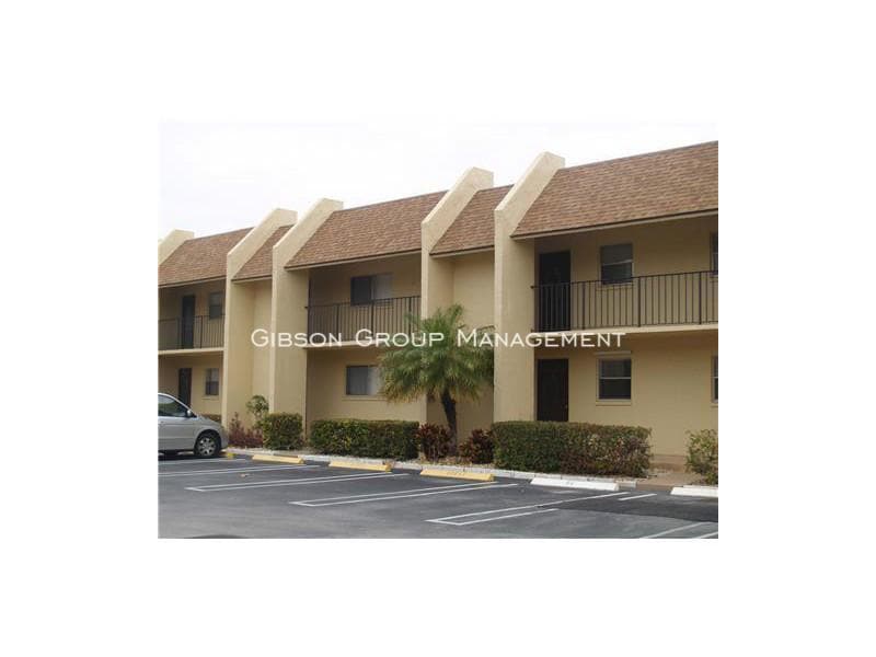 Primary Photo - 2965 SW 22nd Ave