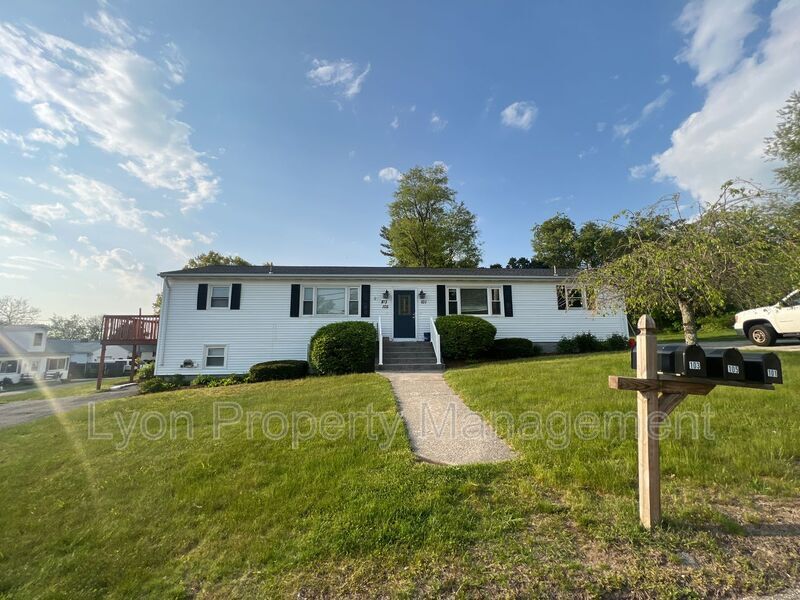 Primary Photo - 101 Enfield St