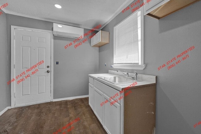 Foto del edificio - 82 N Virginia St