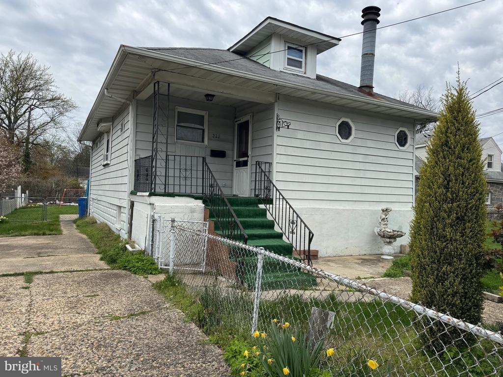 Foto principal - 222 Glenwood Ave