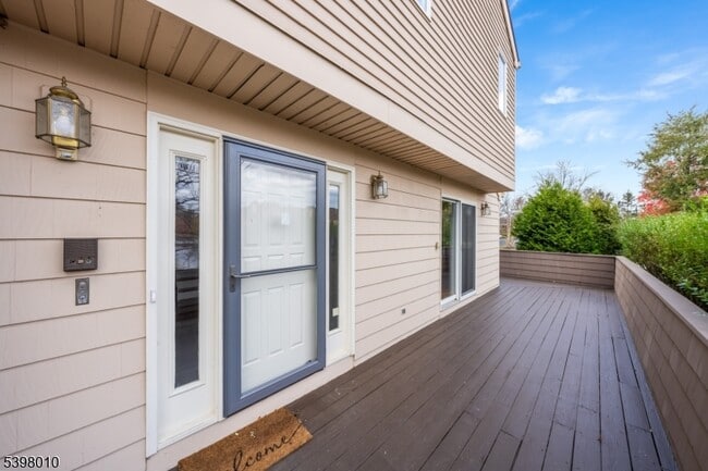 Building Photo - 1 Avery Ct