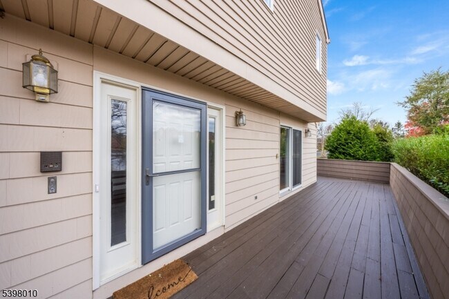 Foto del edificio - 1 Avery Ct