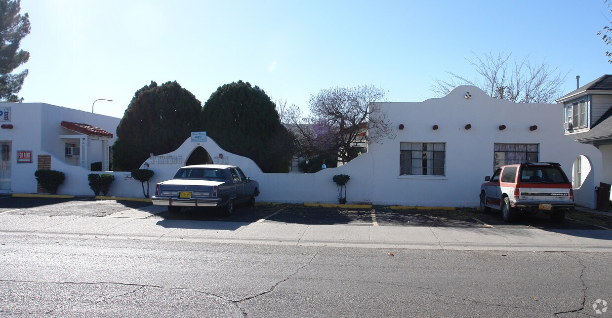 Building Photo - 111 W Lucero Ave