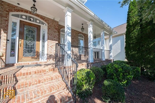 Foto del edificio - 12832 Waterside Dr