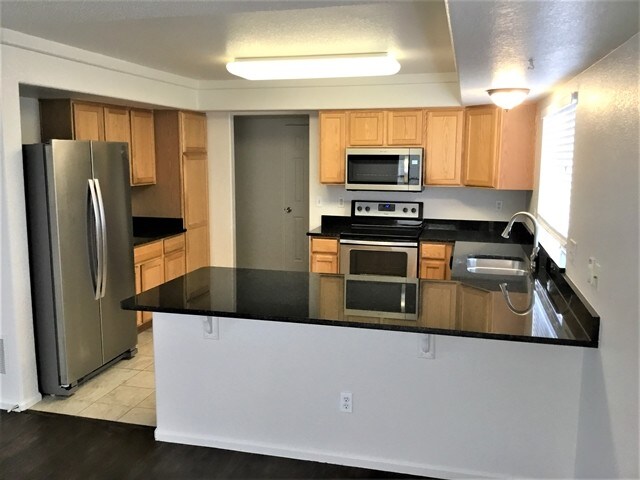 Foto del edificio - 21480 E 42nd Ave