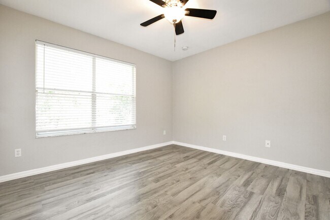 Foto del edificio - 610 SW 11th Ln