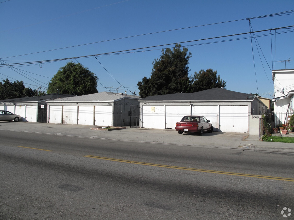 Building Photo - 7001-7007 Walker Ave