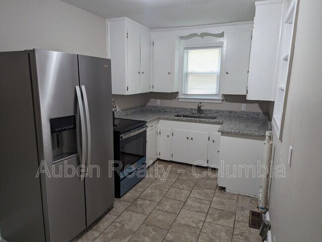 Foto del edificio - 2929 Taylor Rd