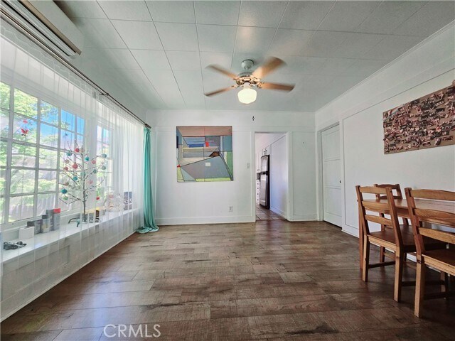 Building Photo - 85 N Chester Ave