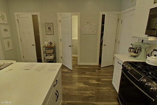 Building Photo - 3 br, 3.5 bath Townhome - 3624 East Flint ...