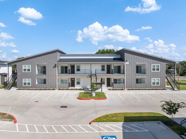 Foto del edificio - 1326 Prairie Dr