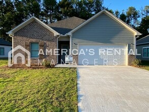 Building Photo - 225 Avalon Wy