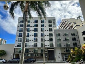 Building Photo - 803 Waimanu St