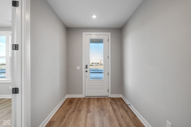 Building Photo - 414 Elite St