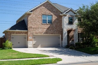 Building Photo - 20338 Fossil Valley Ln