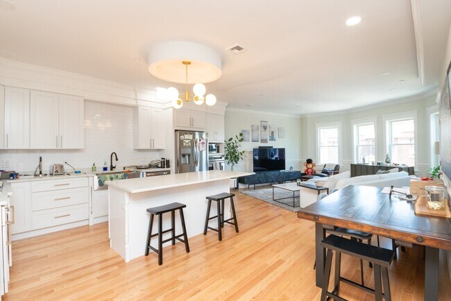 Foto del edificio - 1403 Dorchester Ave