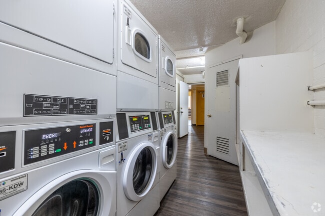 Laundry Facilities - Catalina Village Apartments