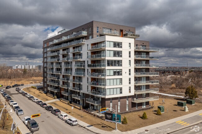 Sainte-Rose Fabreville-Est Laval Apartments for Rent - Laval, QC - 14 ...