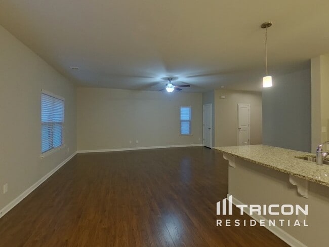 Building Photo - 1146 Rankin Oaks St