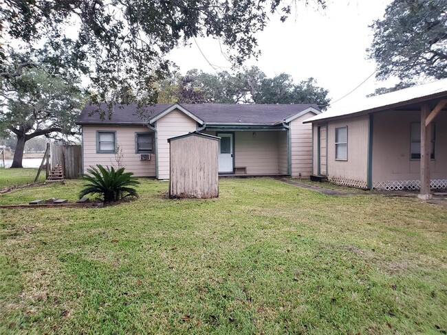 Building Photo - 6352 County Rd 659