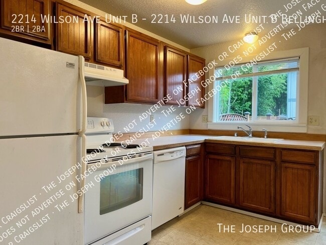 Building Photo - 2214 Wilson Ave