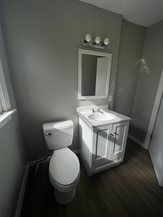 Foto del edificio - Section 8 Accepted!  MOVE IN Ready! 1/2 Off First Month’s Rent!