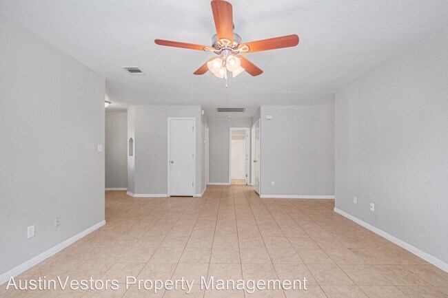 Foto del edificio - 3 br, 2 bath House - 108 Hague St