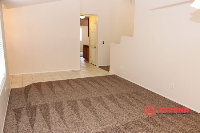 Building Photo - Spacious 3-Bedroom Home with Comfortable Living Space