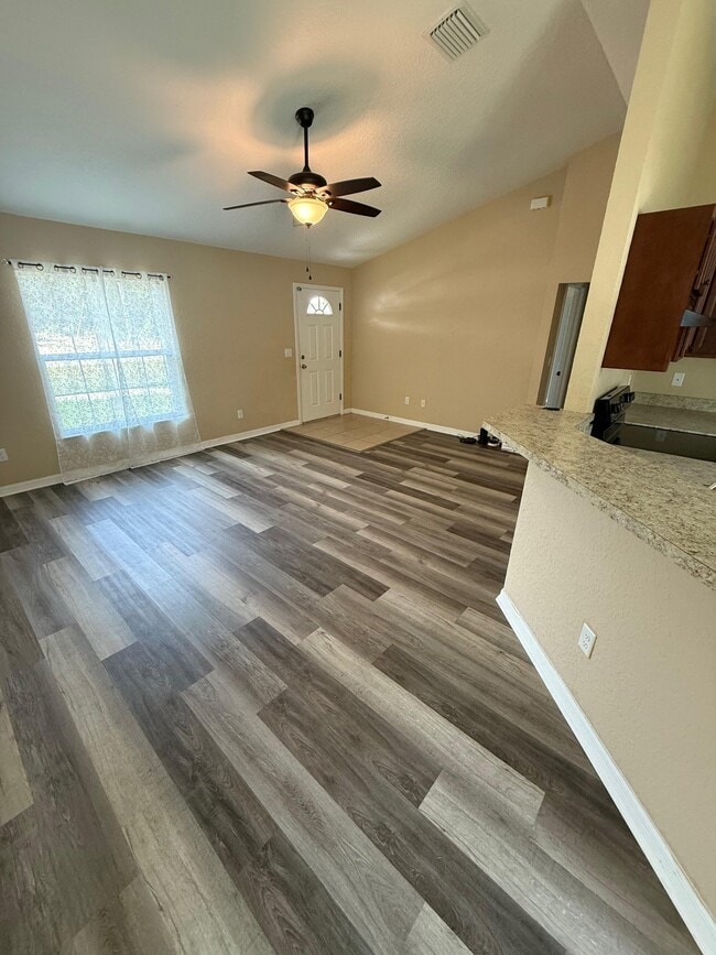 Foto del edificio - 15761 SW 23rd Avenue Rd