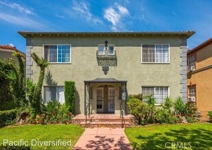 Building Photo - 227 S Gale Dr