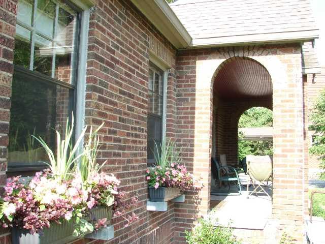 Building Photo - 2419 Brookside Pkwy S Dr