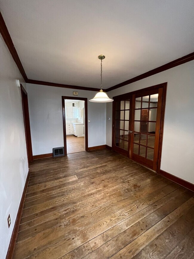 Foto del edificio - Half Off First Month's Rent!! Adorable Sin...