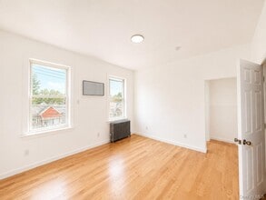 Building Photo - 69-23 59th Rd